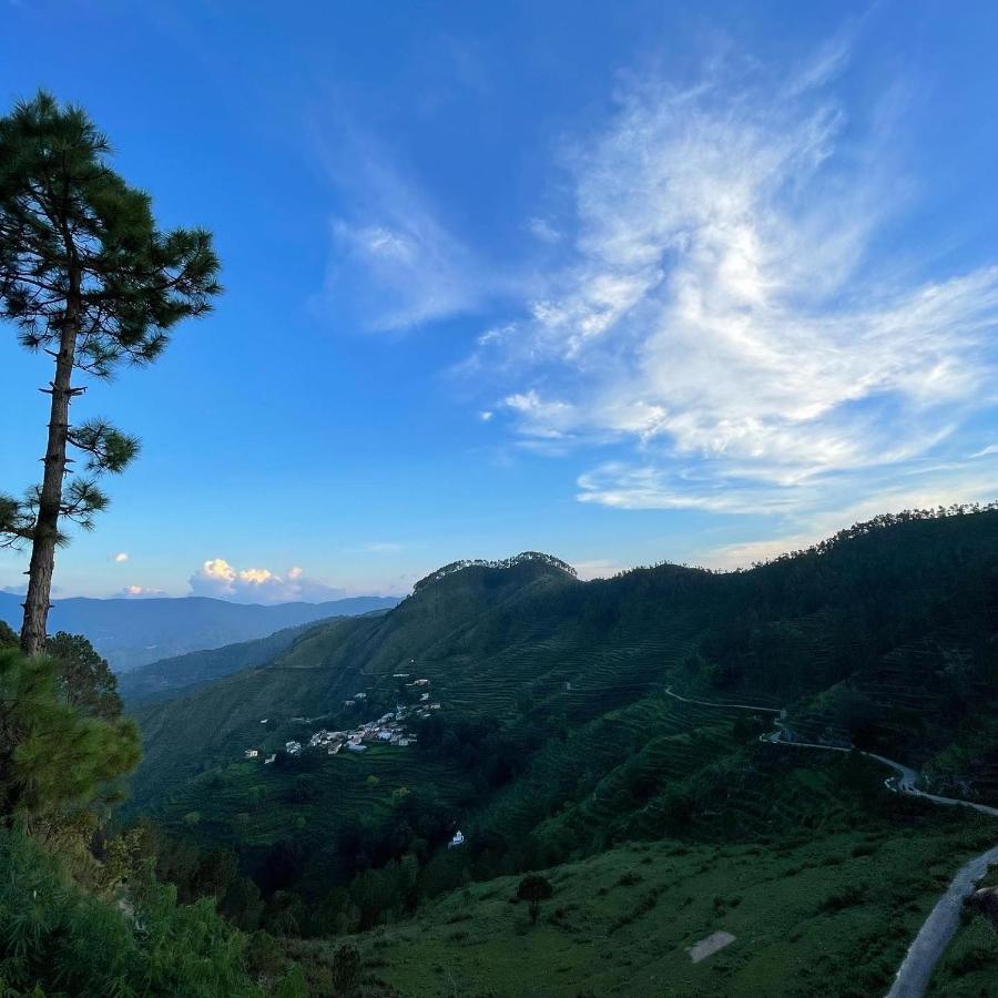 Pauri Bsr Farms Resort מראה חיצוני תמונה