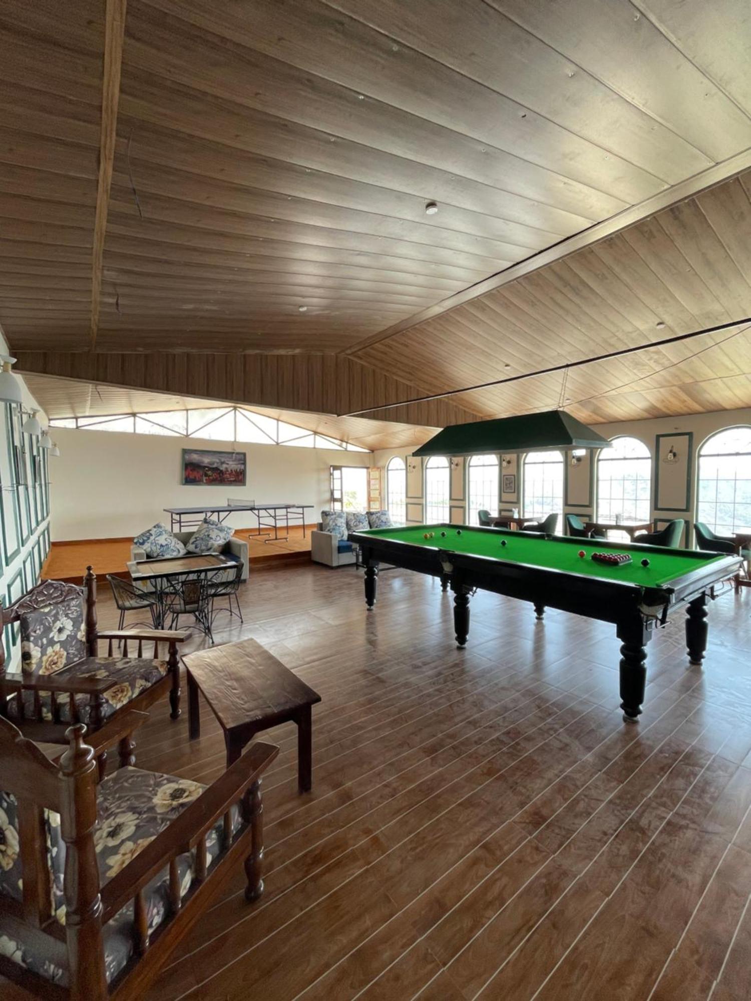 Pauri Bsr Farms Resort מראה חיצוני תמונה